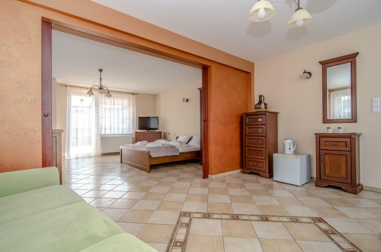 D.L.Blazkiewicz Bed & Breakfast Mielno  Exterior foto